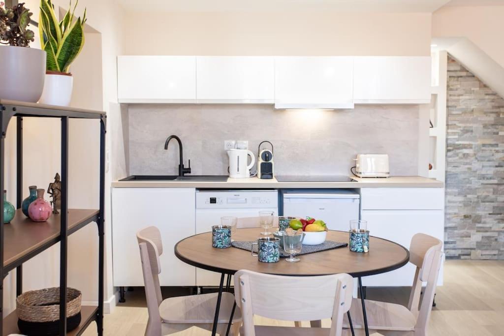 L16 Suite Malonat Vieux Nice 1 Min Mer/ 2 Chbres & Ac Экстерьер фото